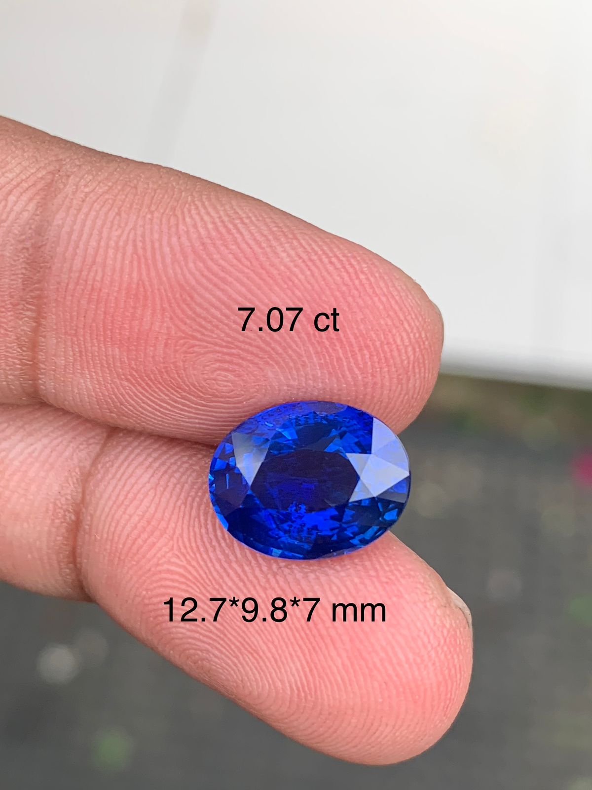Blue Saphhire - 7.07 carats